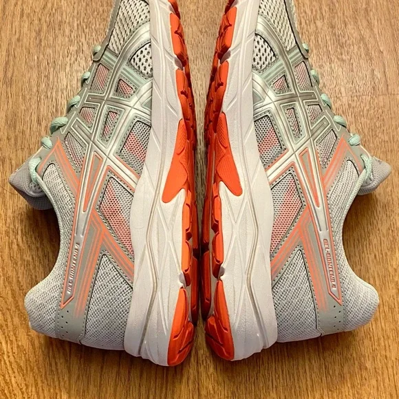 Asics Gel Contend 4 Sneakers. - Picture 4 of 11